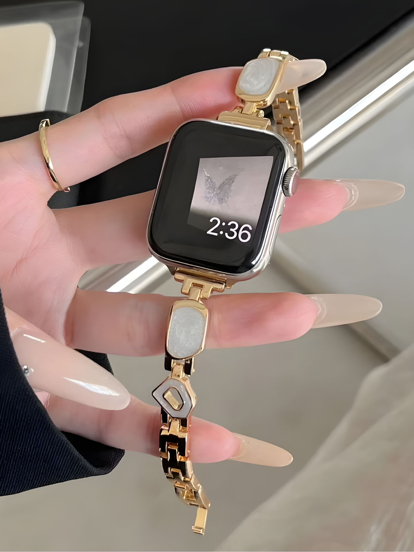 Elegant Crystal Link Bracelet Band for Apple Watch – Stainless Steel