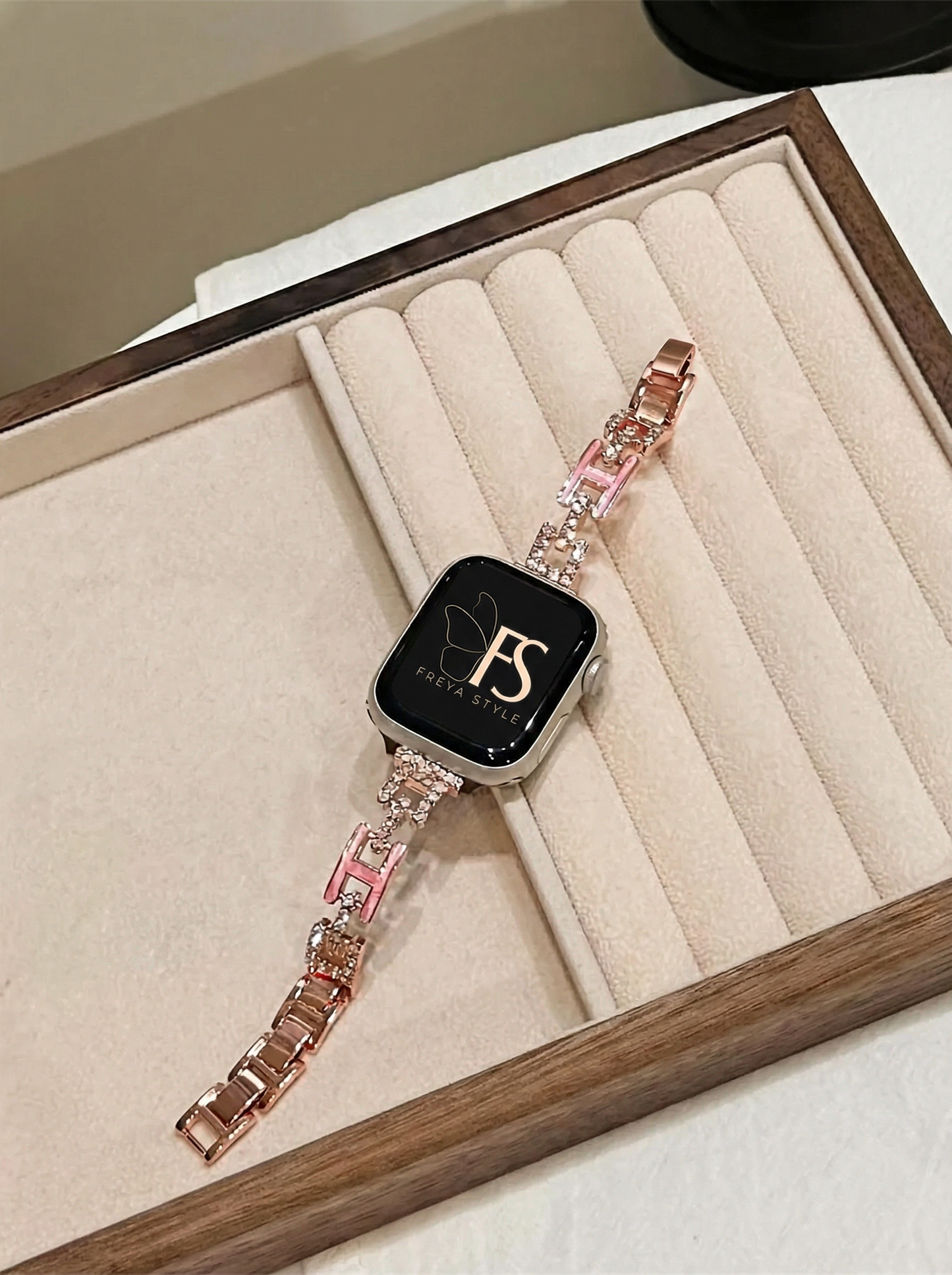 Women’s Luxury Band Link Bracelet for Apple Watch