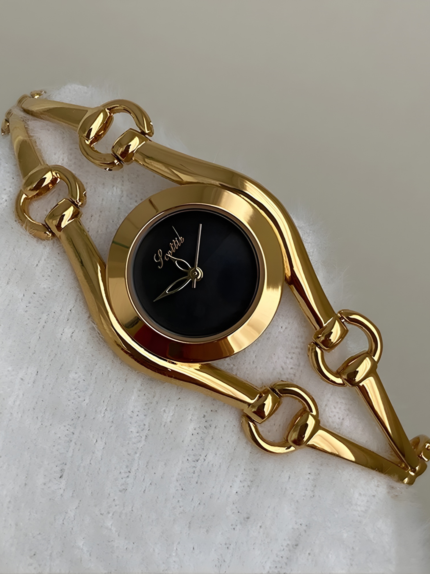 Minimalist Luxury Quartz Watch