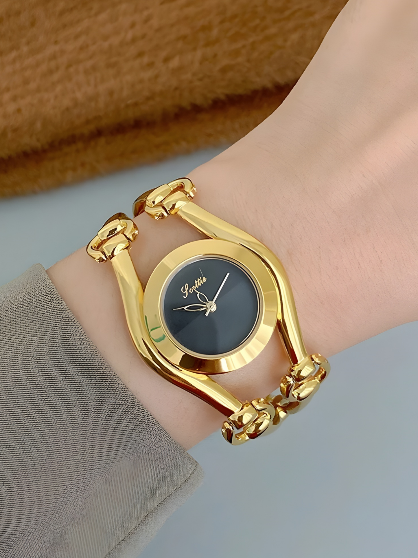 Minimalist Luxury Quartz Watch