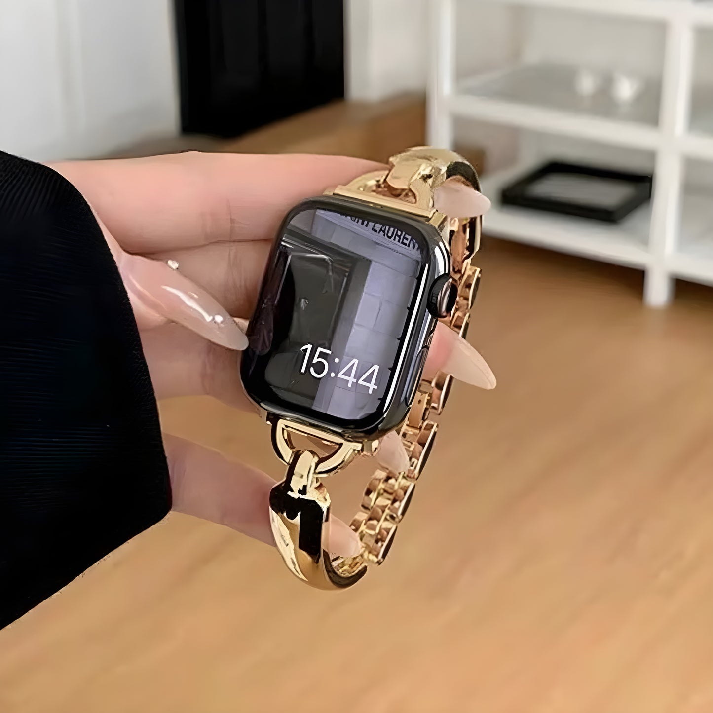 Elegant Metal Band for Apple Watch