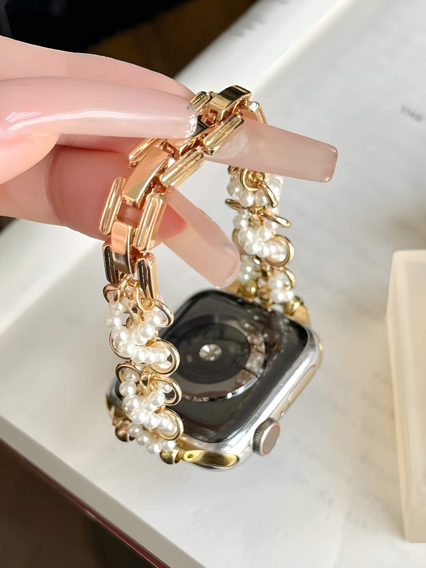 Women’s Stainless Steel & Pearl Band for Apple Watch
