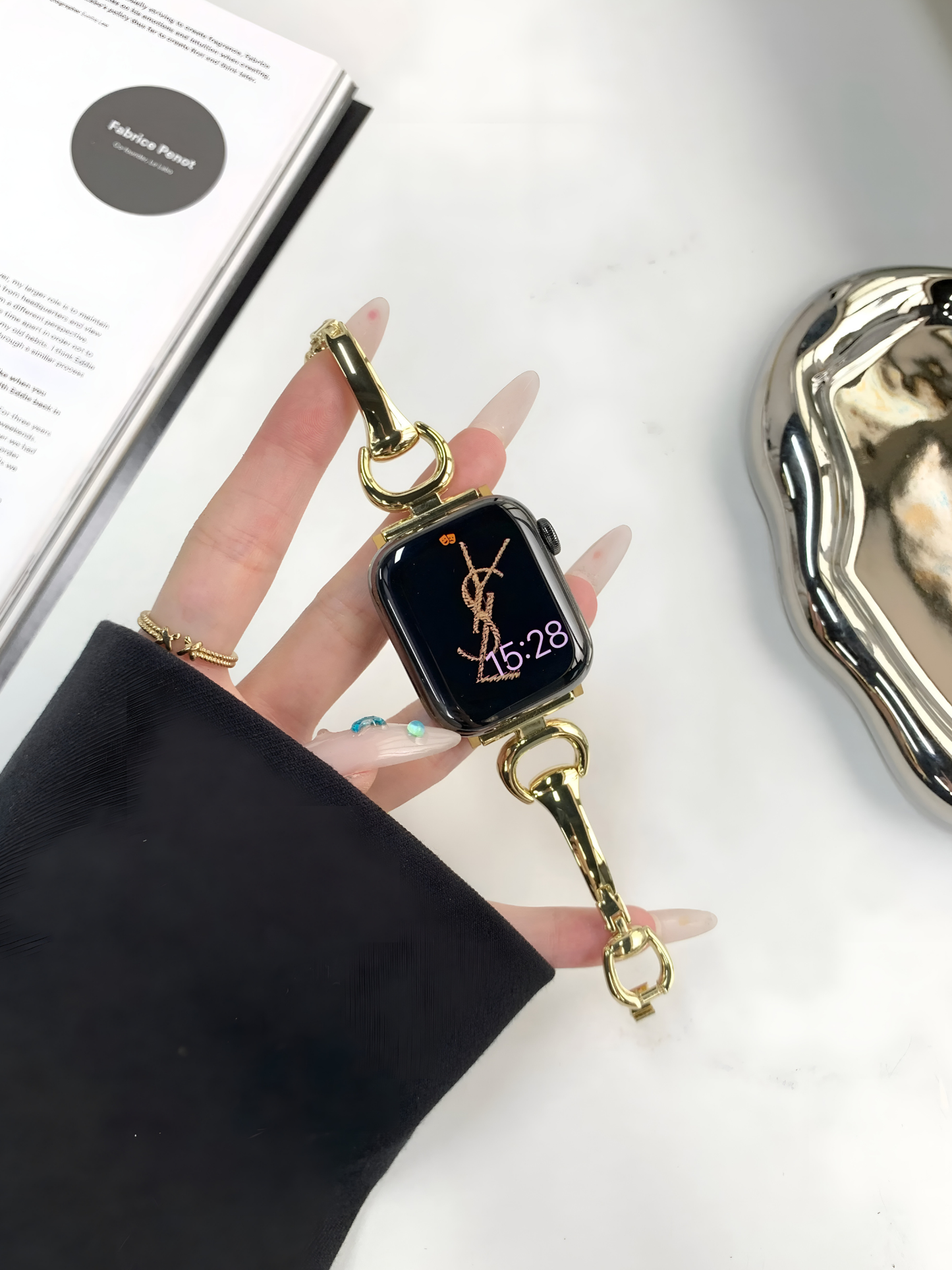 Slim Stainless Steel Band for Apple Watch