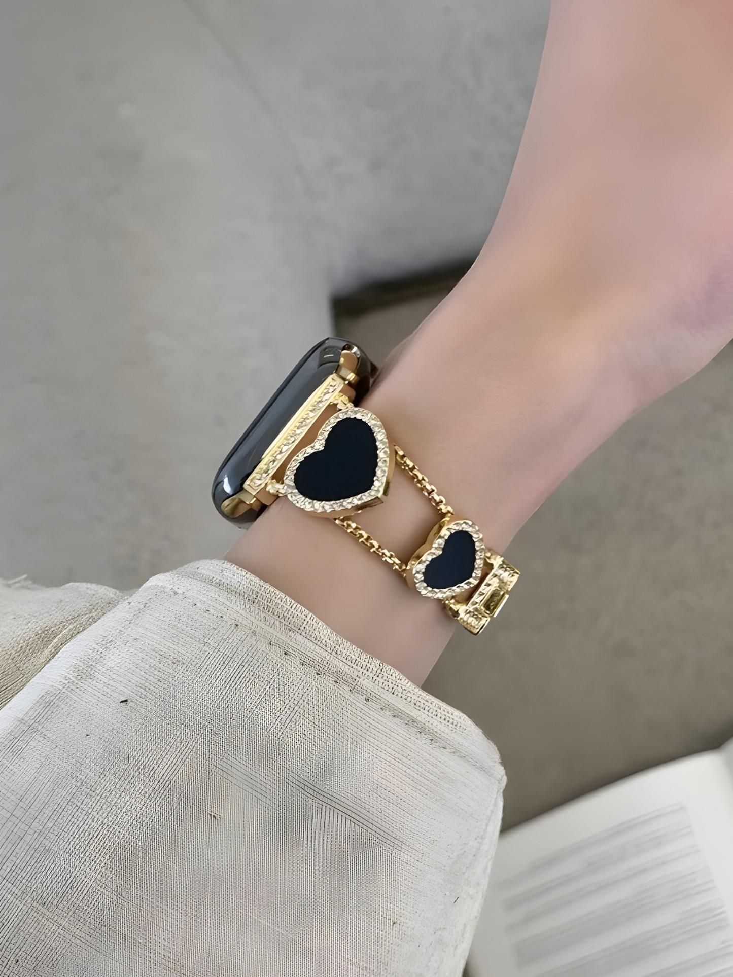Gold Heart Stainless Steel Bracelet Band for Apple Watch