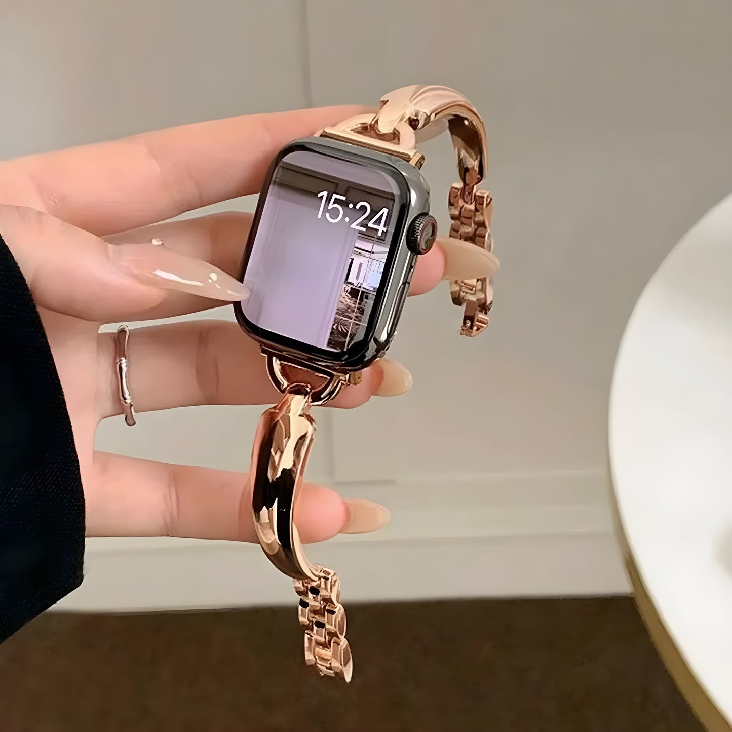 Elegant Metal Band for Apple Watch