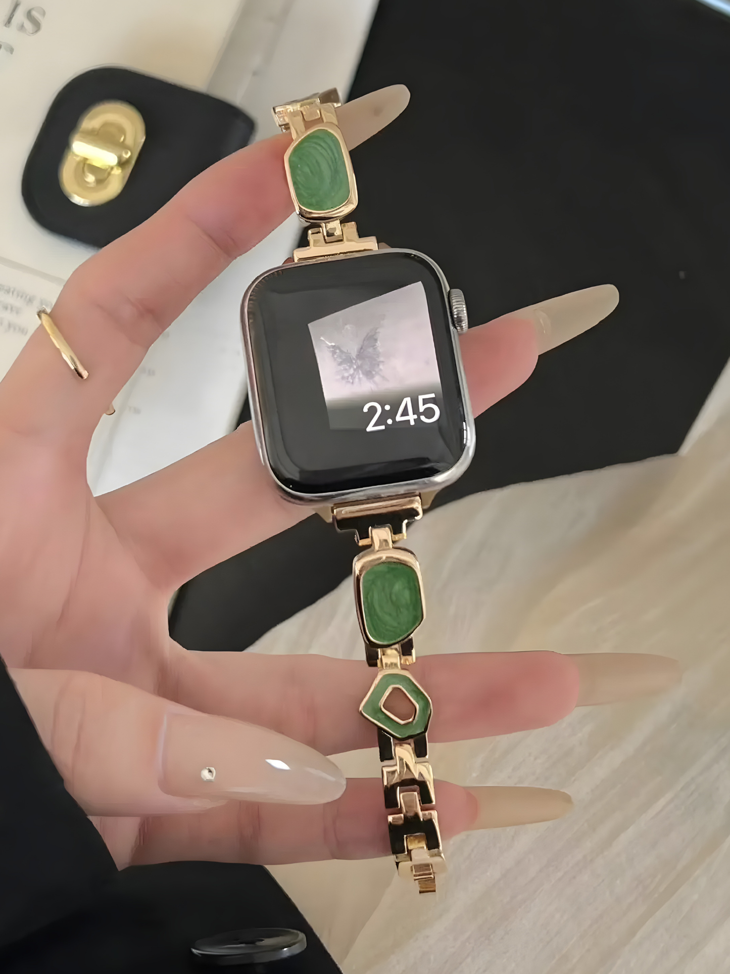 Elegant Crystal Link Bracelet Band for Apple Watch – Stainless Steel