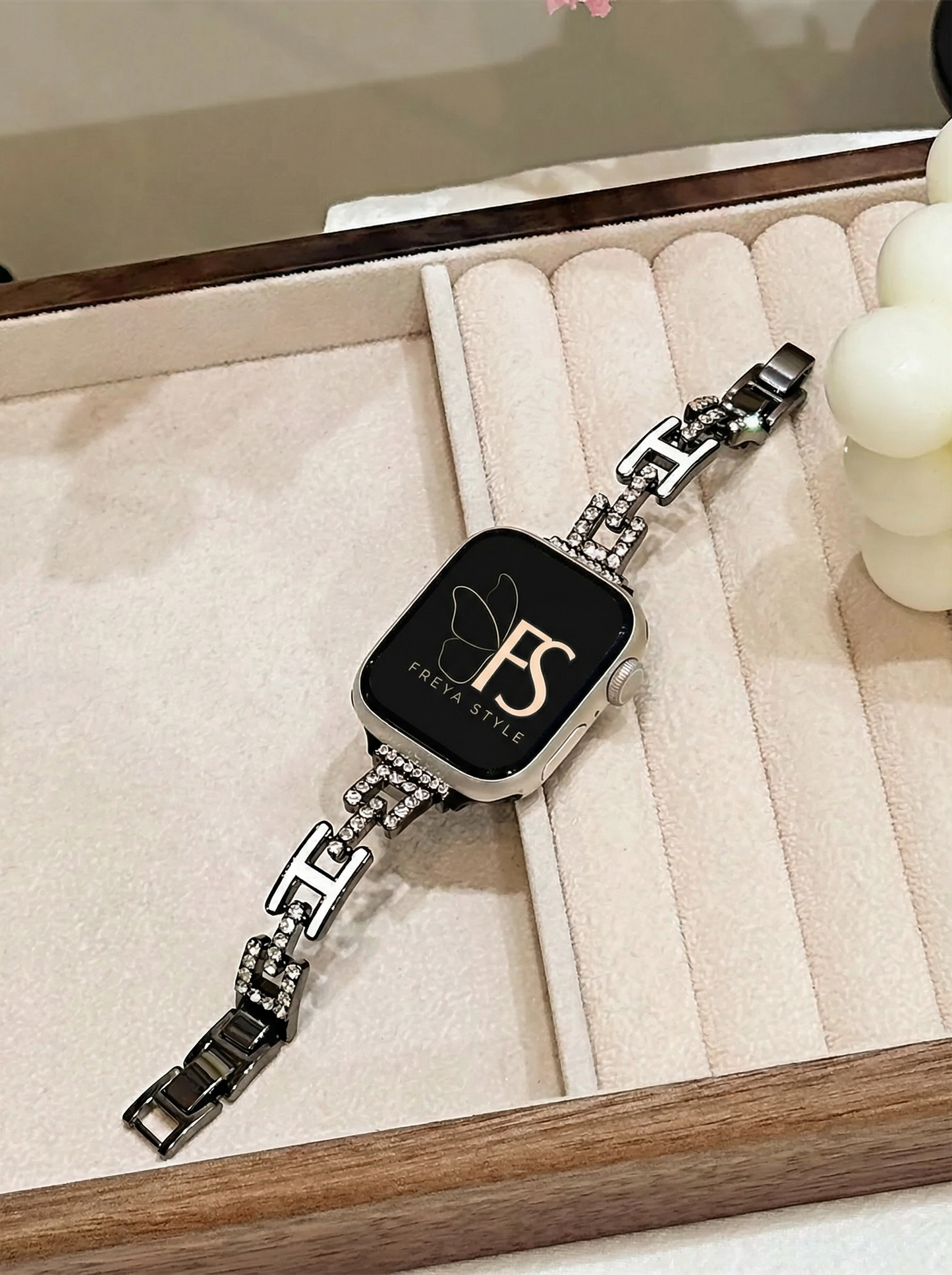 Women’s Luxury Band Link Bracelet for Apple Watch