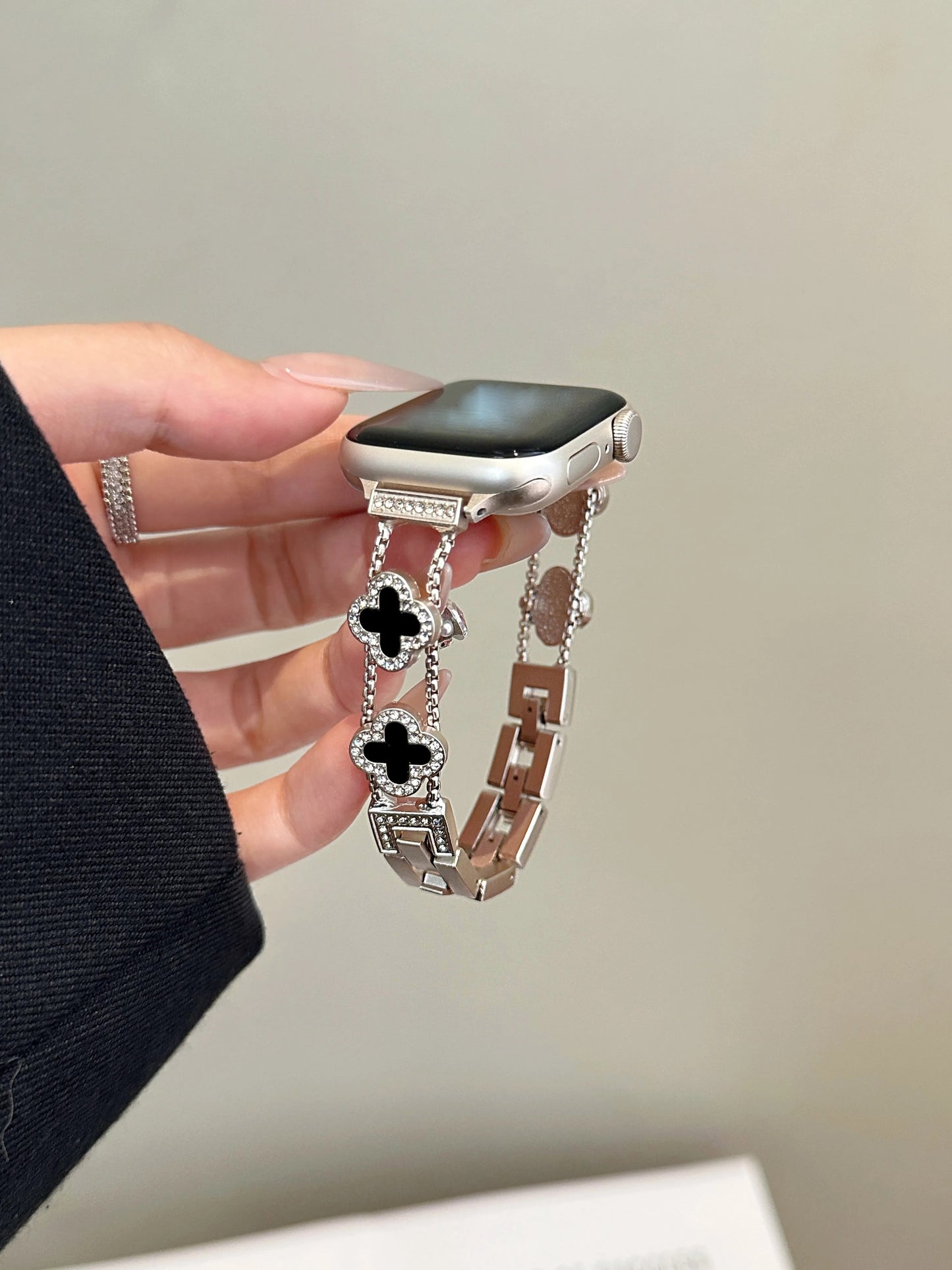 Designer Clover Stainless Steel Band for Apple Watch